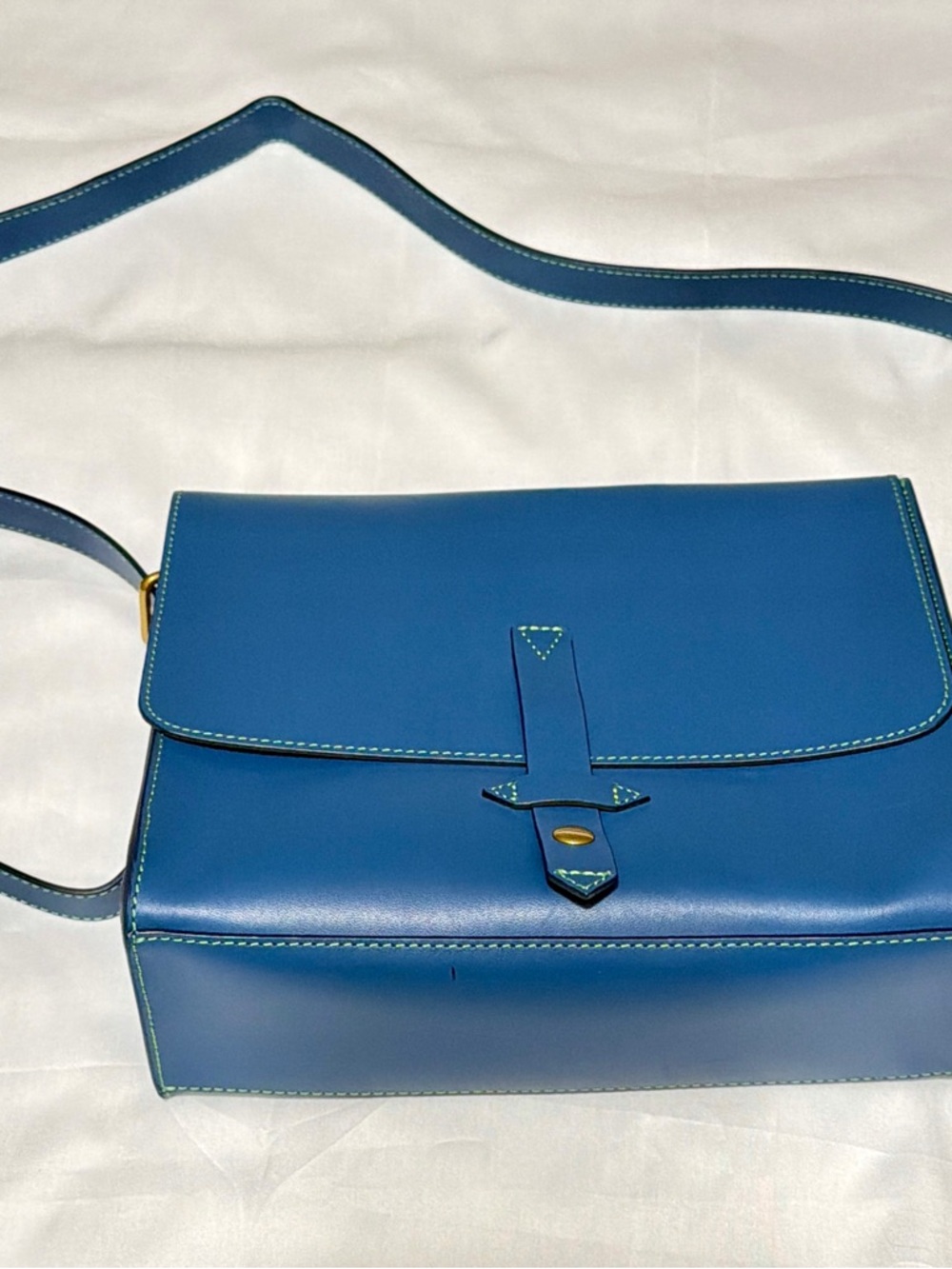 lIIIBeCa Blue Leather Crossbody Bag with Contrast Stitching